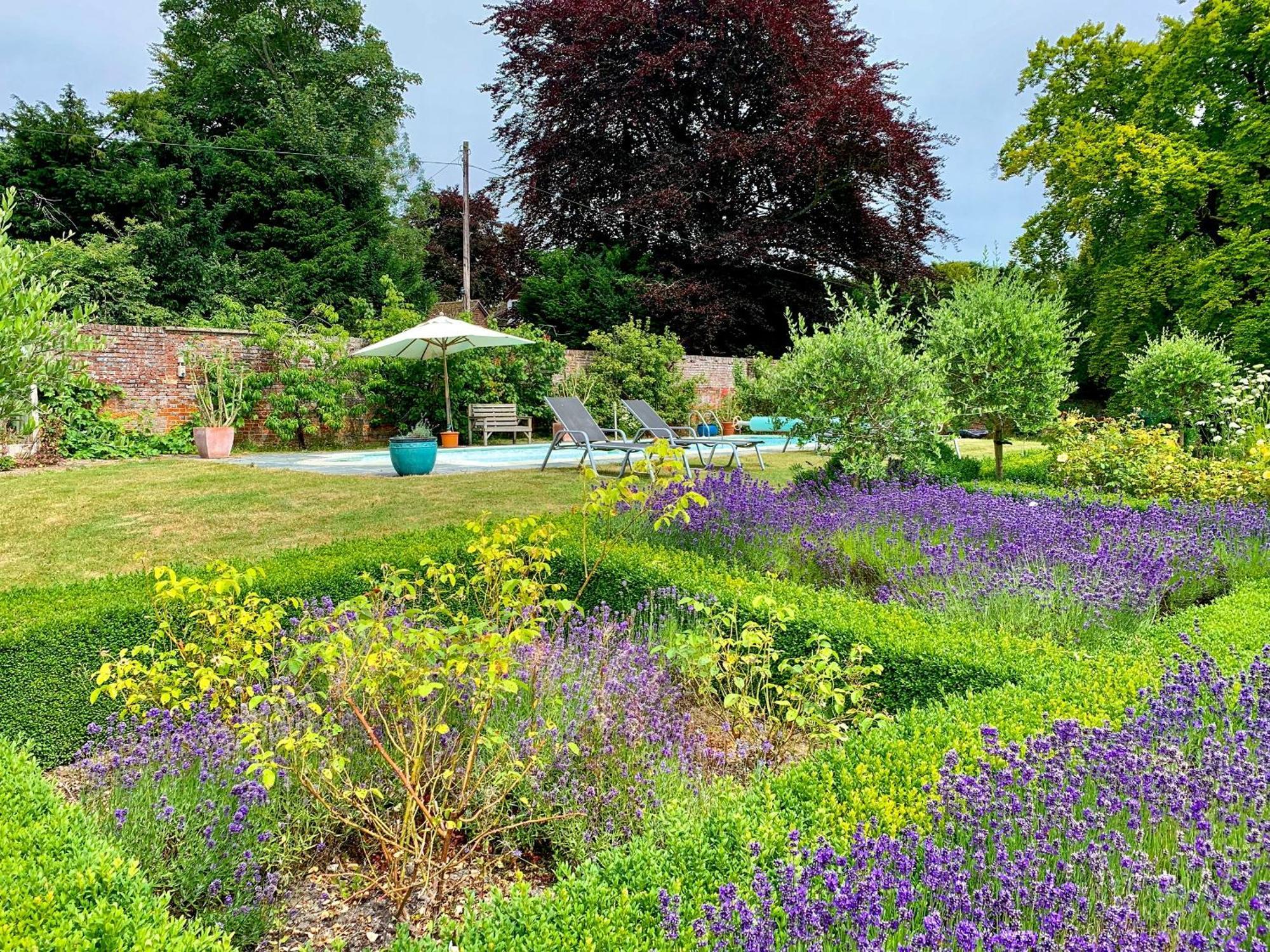 Moorhen Cottage Hollingbourne Exterior photo